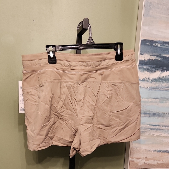 Lululemon Beige Drawstring Shorts - Picture 2 of 4